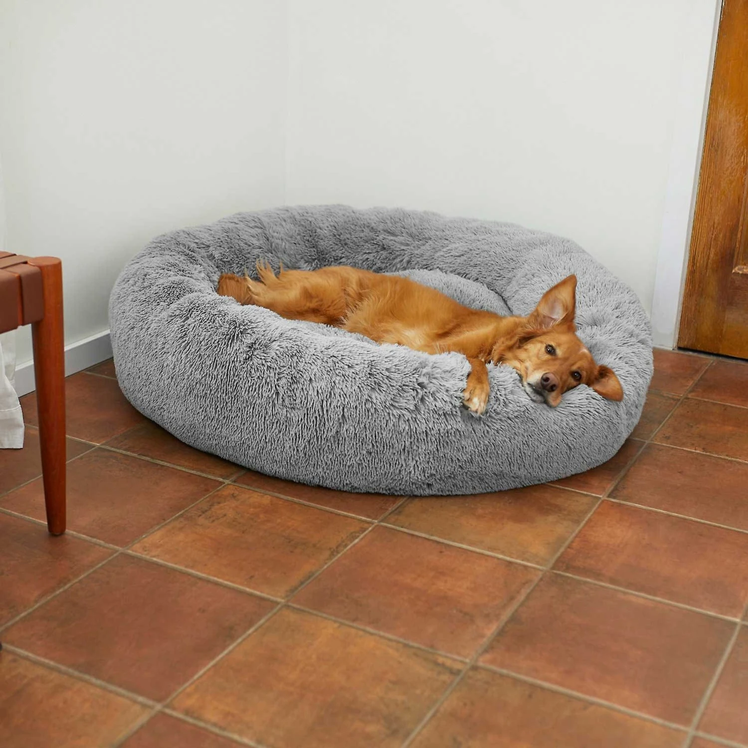 Frisco Eyelash Cat & Dog Bolster Bed & Frisco Eyelash Cat & Dog Bolster Bed 11 Frisco Eyelash Cat & Dog Bolster Bed & Frisco Eyelash Cat & Dog Bolster Bed - Image 9